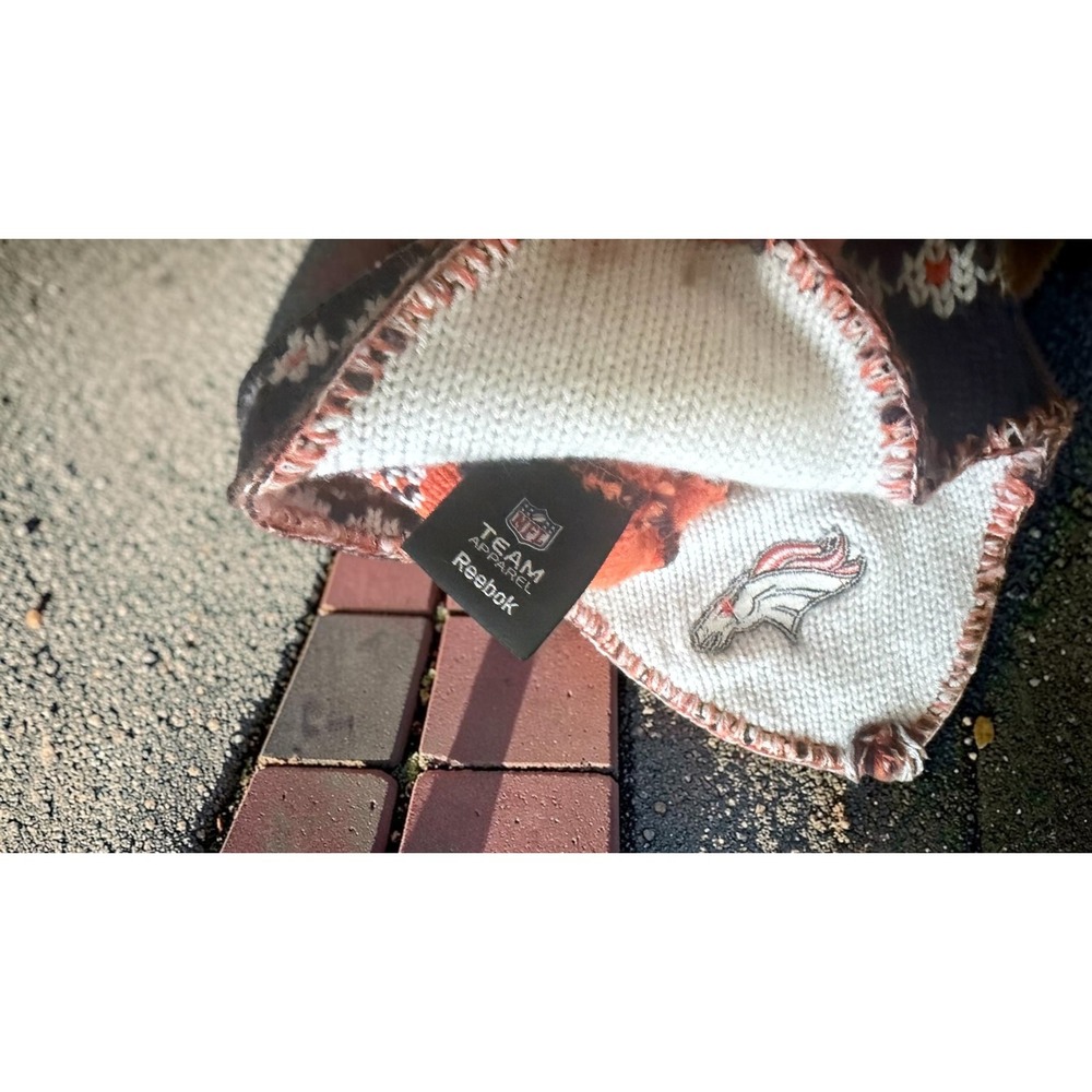 Denver Broncos Reebok NFL Knit Earflap Beanie Hat Navy Orange Fair Winter Warm - Picture 4 of 5